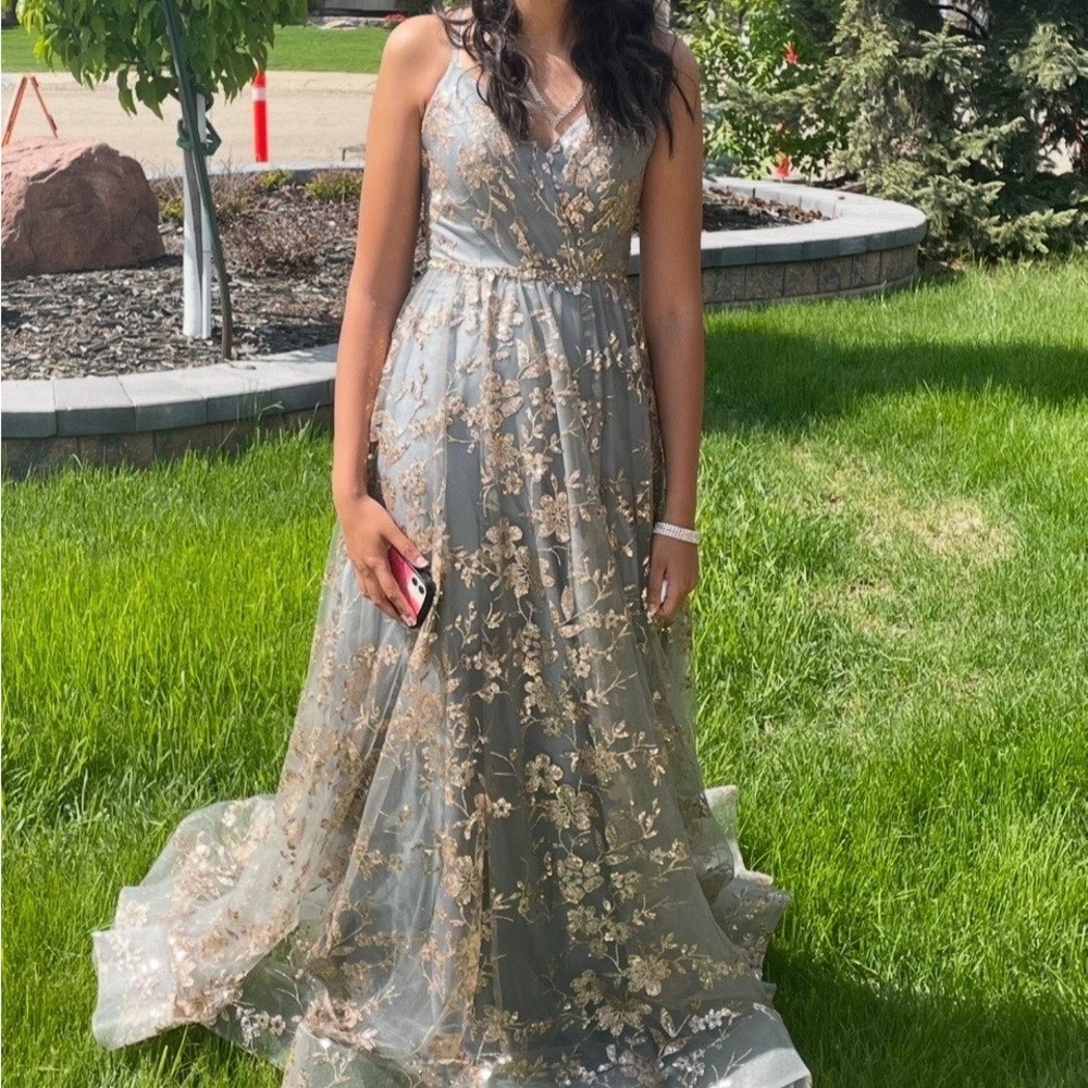 Colette By Mon Cheri Prom Dress Size: 00